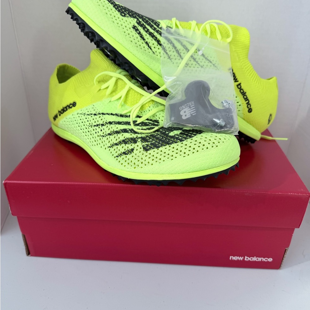 New Balance Men’s Racing Flats with spikes Size 9- Neon Yellow